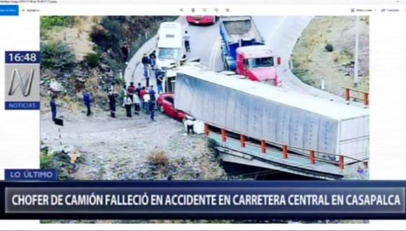 El remolque se dirigía de La Oroya hacia Lima, mientras que la otra unidad en sentido contrario. La Policía Nacional del Perú (PNP) llegó al lugar para las investigaciones del caso. (Foto: Captura Canal N)