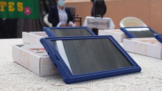 Minedu: 90% de las tablets reportadas con fallas en Piura estaban siendo usadas para descargar series y música