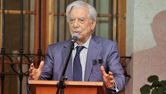 Mario Vargas Llosa cuestiona al Papa Francisco. (USI)