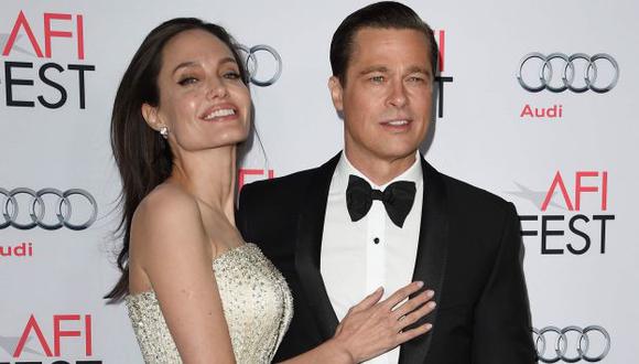 Mira los tatuajes que se hicieron Angelina Jolie y Brad Pitt para “atarse espiritualmente”. (AFP)