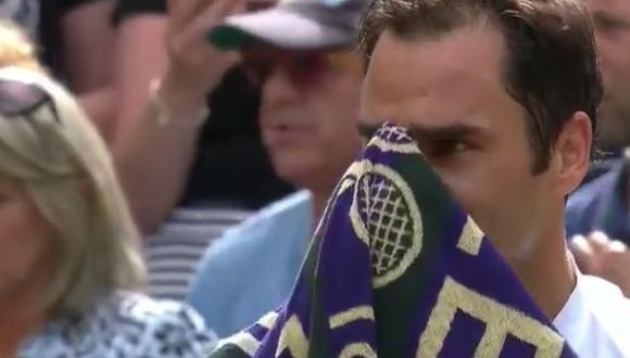 Roger Federer rompió en llanto luego alcanzar su octavo título en Wimbledon.