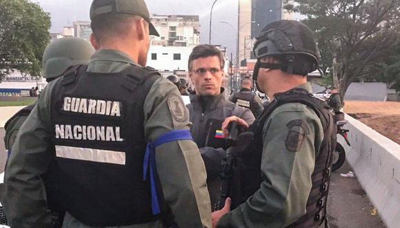 López participó con Guaidó en un levantamiento militar junto a cerca de 40 militares en Venezuela. (Foto: AFP)