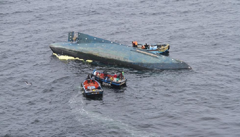 Choque de dos embarcaciones pesqueras dejó como saldo 9 muertos. (Martín Sánchez Jorges/Perú21)