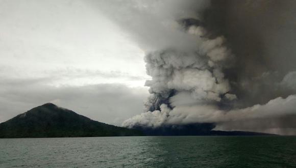 Más de 40 mil personas fueron evacuadas por temor a un nuevo tsunami, mientras el Anak Krakatoa sigue en actividad. (Foto: AFP / Referencial)