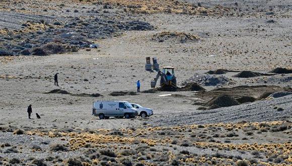 Buscan dinero negro enterrado por empresario en un campo de la Patagonia. | Foto: Twitter / @panchorgl