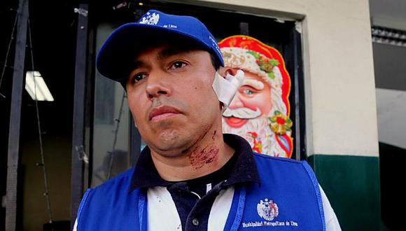 Miguel Ángel Llontop también recibió arañazos y golpes. (Municipalidad de Lima)