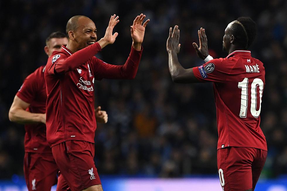 Liverpool vapuleó 4-1 a Porto y avanzó a la semifinal de la Champions League. (AFP)