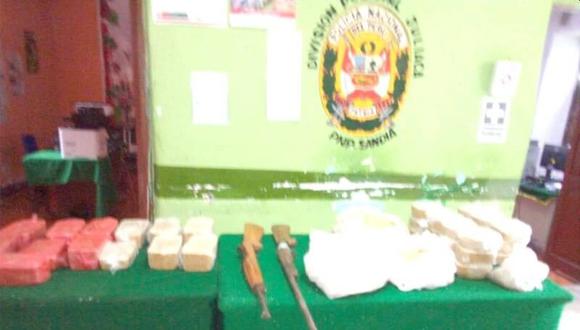 La droga decomisada en Sandia, Puno, fue incautada en las dos casas allanadas por la Policía. (Foto: PNP)