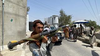 Talibanes impiden que los empleados del gobierno afgano en Kabul vuelvan a trabajar
