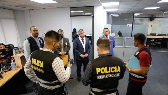 ALLANAMIENTO. Fiscalía Anticorrupción recogió documentación del proceso de selección en el que ganó el consorcio Piura y Castilla. (Foto: Ministerio de Vivienda)