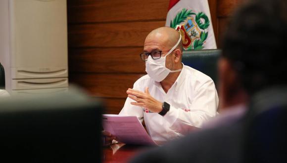 Ministro Zamora informó que este lunes se aprobó un nuevo Decreto Legislativo. (Foto: Minsa)
