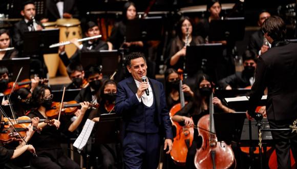 Juan Diego Flórez y la Orquesta Juvenil Sinfonía por el Perú se preparan para la gira que tendrán en agosto y setiembre en Europa. (Foto: Sinfonía por el Perú)