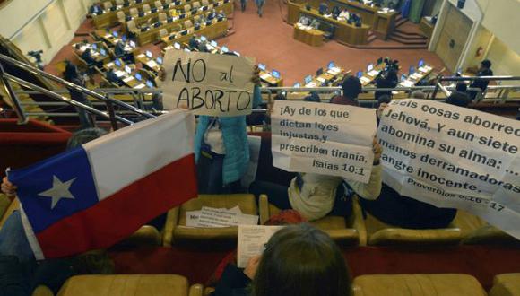 Congreso de Chile aprobó proyecto para despenalizar el aborto en tres casos. (EFE)
