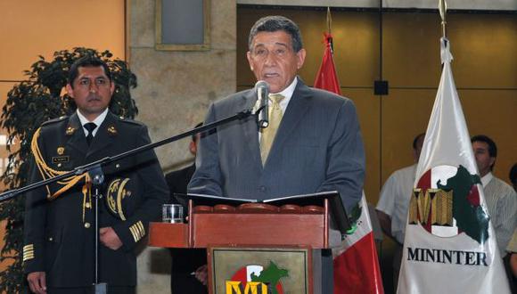 EXIGE UNA EXPLICACIÓN. Ministro Wilver Calle ha dado un plazo de 24 horas para que le informen. (Andina)