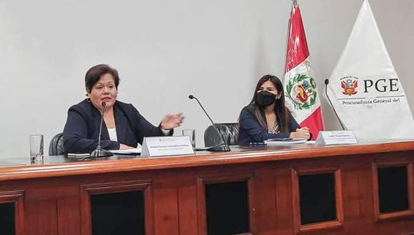¿Y la autonomía? María Caruajulca (izquierda) fue designada por el Ejecutivo tras la destitución de Daniel Soria.
