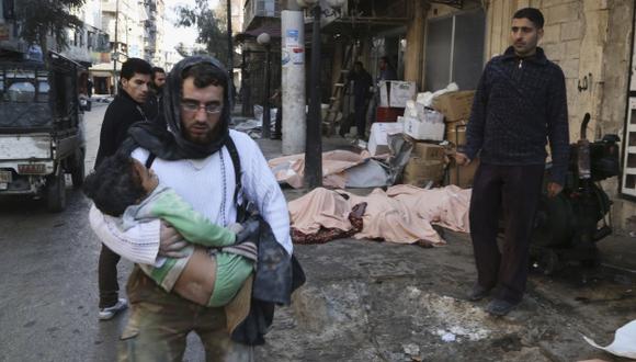 ZONA REBELDE. Régimen sirio señala que ataques fueron contra los terroristas ocultos entre los civiles. (Reuters)