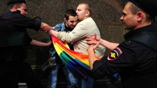 Unión Europea investiga supuesto campo de concentración para homosexuales en república de Rusia