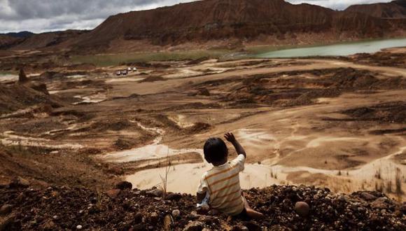 Los efectos de la minería ilegal en la amazonía peruana (AP)