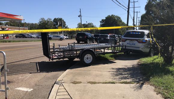 Un empleado del servicio de correos en Memphis mató a tiros a dos personas antes de suicidarse la tarde de este martes. (Foto: Joneé Lewis WREG)