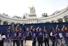 Una cadena de mujeres da luz verde a protestas femeninas en Ciudad de México 