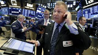 Wall Street cierra la sesión con ganancias impulsado por Apple