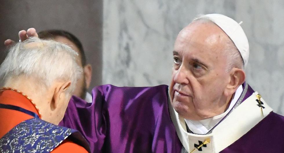 El papa Francisco dio negativo a una prueba de coronavirus hecha hace unos días. (AFP)