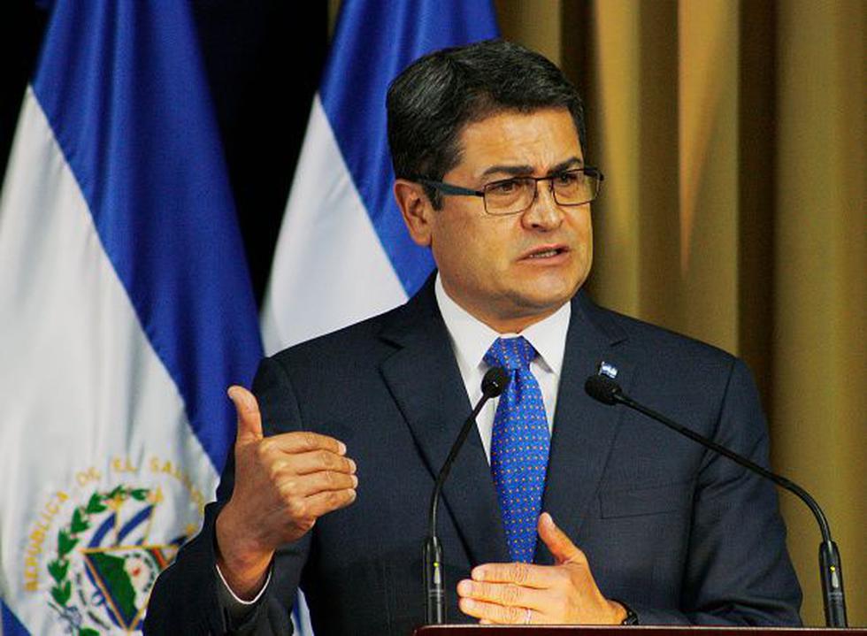 José Orlando Hernández asumirá su segundo mandato presidencial consecutivo, sin embargo la reelección esta prohibida en Honduras.