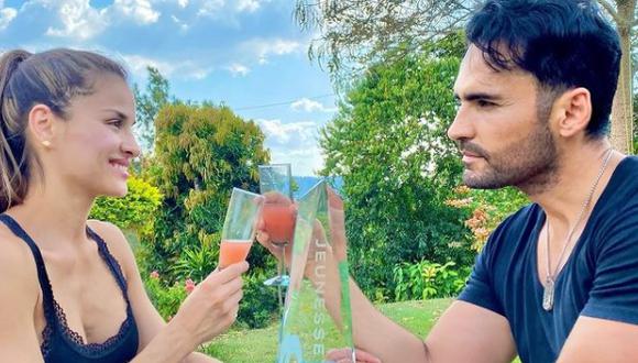 Actor Fabián Ríos se volverá a casa con su esposa Yuli Ferreira. (Foto: Fabián Ríos / Instagram)
