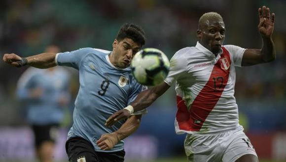 Uruguay quedó fuera de la última Copa América tras una derrota por penales ante Perú en los cuartos de final del certamen. Tres meses después chocan en Montevideo. (Foto: AFP)