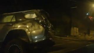 Vehículo impacta contra poste de luz en la Costa Verde [VIDEO]