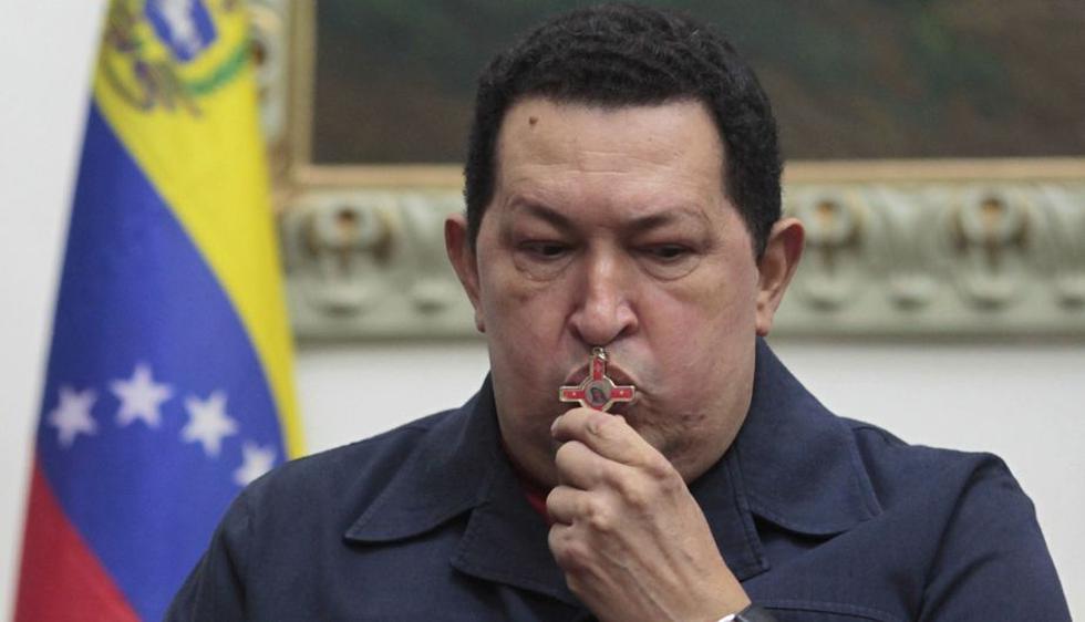 HUGO CHÁVEZ. Venezuela. Ni el temible cáncer que padece hizo que el mandatario renunciara a postular a una nueva reelección. Los comicios fueron más reñidos por la creciente figura de Henrique Capriles, pero, finalmente, Chávez logró la victoria (Reuters)