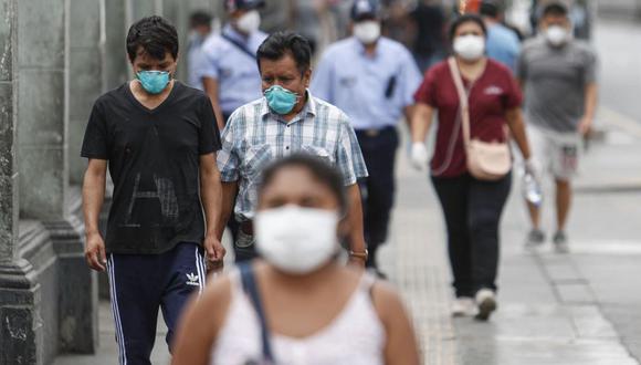 La decisión de bajar el nivel de riesgo a Lima y Callao obedece a las ligeras reducciones que han habido en los últimos días en el número de contagios y fallecidos por coronavirus. (Foto: Andina)