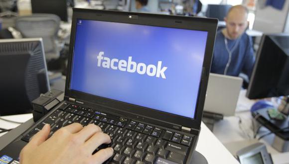 Facebook pidió a los usuarios que actúen con cuidado. (AP)