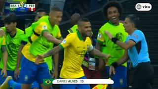 Perú vs. Brasil: Dani Alves amplió el triunfo brasileño en Sao Paulo con golazo | VIDEO