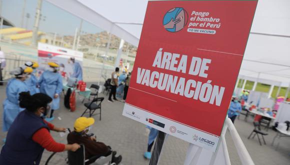 Hoy martes 11 de mayo se inicia la vacunación a personas con síndrome de Down a nivel nacional. (Foto: Jorge Cerdán/ @photo.gec)