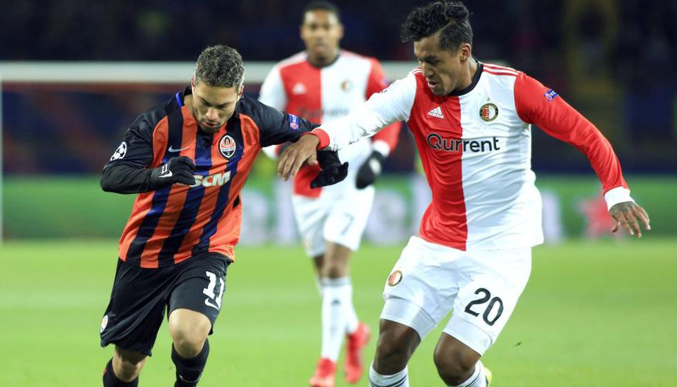 El Feyenoord, con Renato Tapia, perdió 3-1 ante el Shakhtar Donetsk. (EFE)