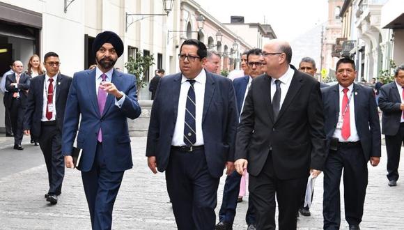 Los presidentes del Banco Mundial y del BID visitaron el Perú y se reunieron con titular del MEF. Ambos funcionarios coincidieron por primera vez en el país y respaldaron las políticas del Poder Ejecutivo.
