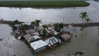Ciclón Amphan: las imágenes de la destrucción que dejó a su paso en Bangladesh e India