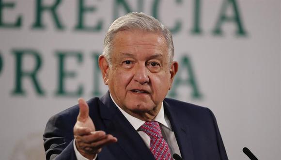 El presidente de México, Andrés Manuel López Obrador, felicitó a Jaime Baksht, Michelle Couttolenc y Carlos Cortés, ganadores del Oscar. (Foto: EFE).