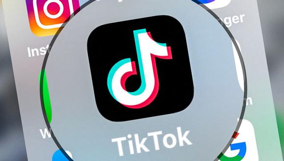 El logotipo de la aplicación de redes TikToK en una tableta en Lille, en el norte de Francia. (Foto de DENIS CHARLET / AFP)