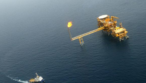 Nueva ola de medidas contra el sector de hidrocarburos está prevista para noviembre. (Foto: AFP)
