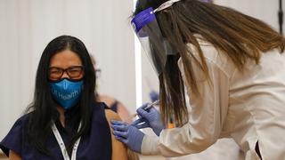 EE.UU.: empleado sanitario sufre fuerte reacción alérgica a vacuna de Pfizer-BioNTech