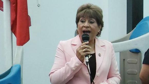 Alcaldesa cuestionó al gobernador de Áncash, Waldo Ríos.