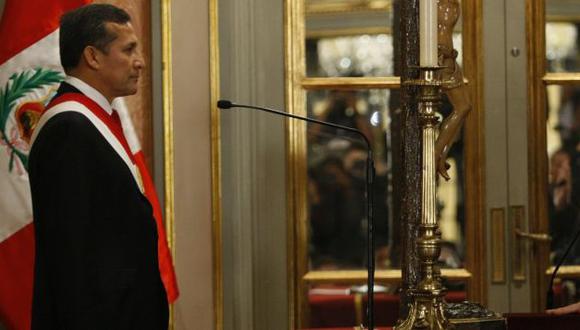 Abogados analizan el plazo que tiene el presidente Ollanta Humala para nombrar a su nuevo gabinete. (Perú21)