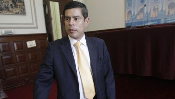 Apra propone que Luis Galarreta presida comisión Belaunde Lossio. (Perú21)
