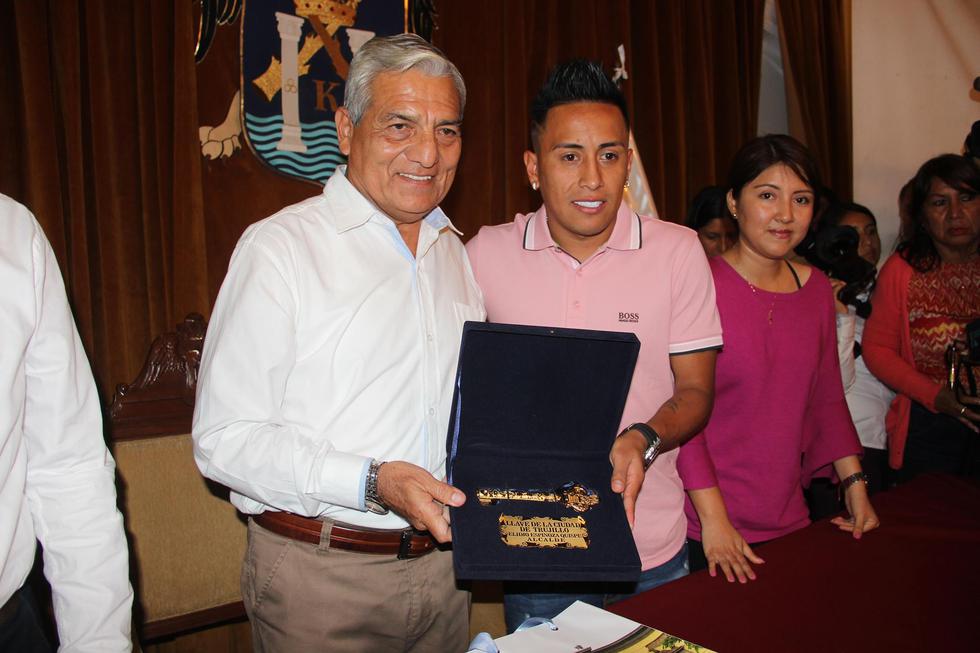 Christian Cueva recibió las llaves de la ciudad de Trujillo. (Alan Benites)