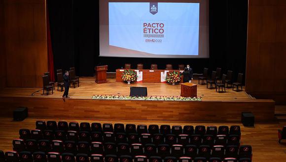 Pacto Ético Electoral fue suscrito este miércoles en el auditorio del Colegio de Ingenieros del Perú, San Isidro. (Foto: Difusión)