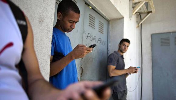 Google y Cuba firmarán acuerdo para mejorar acceso a internet. (AP)