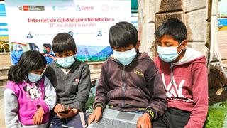 MTC implementará 5 proyectos de banda ancha para que escolares de regiones en extrema pobreza accedan a internet