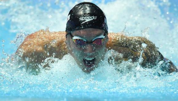Caeleb Dressel superó la marca de Michael Phelps en 100 metros mariposa. (Foto: AFP)